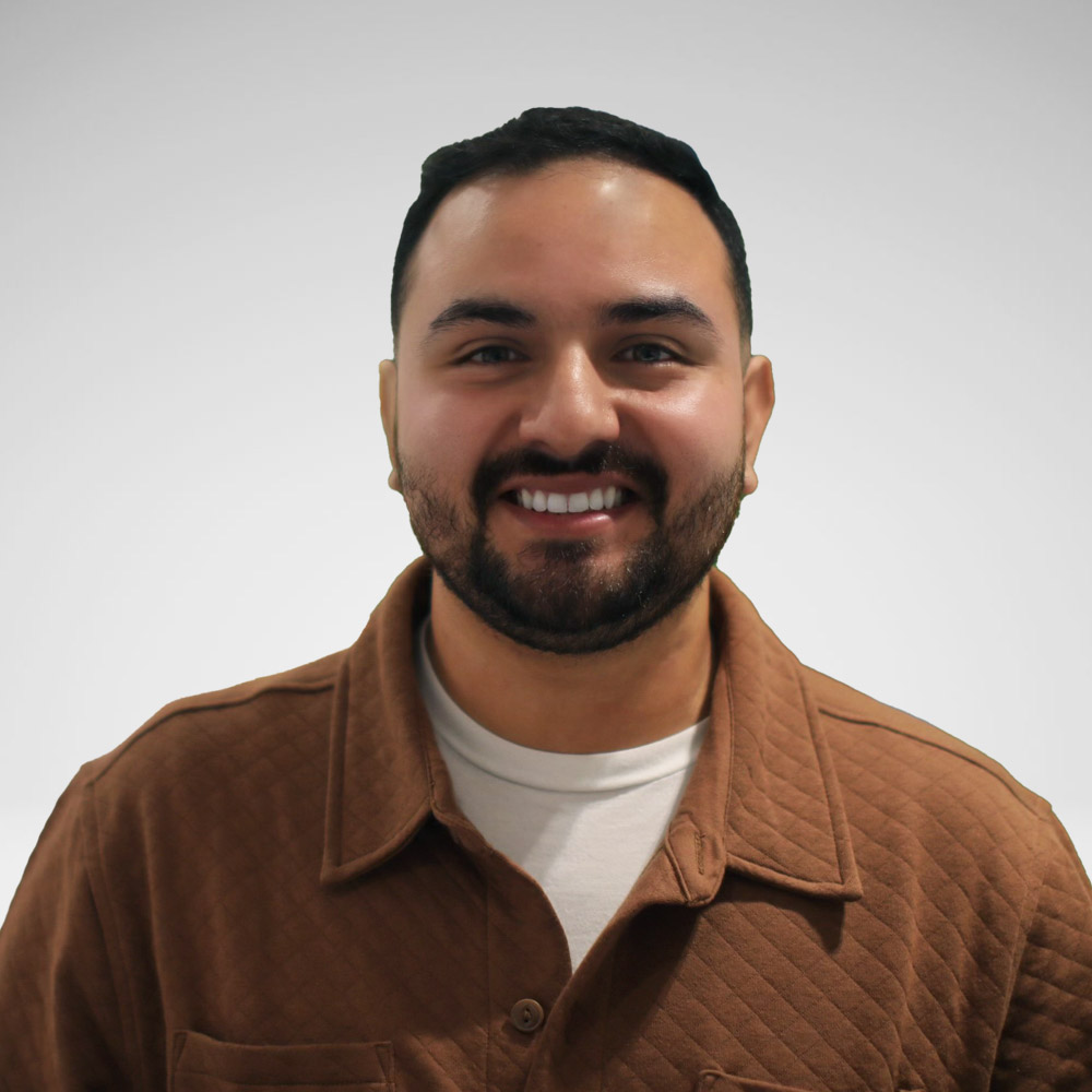 Addison Group Headshot of Branch Manager Gabriel Garcia