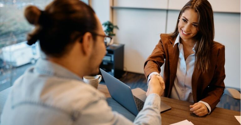 Hiring the right finance or accounting professional is about more than verifying technical skills. The best candidates combine accuracy, judgment, ethical standards, and the ability to communicate clearly with stakeholders across the organization. 