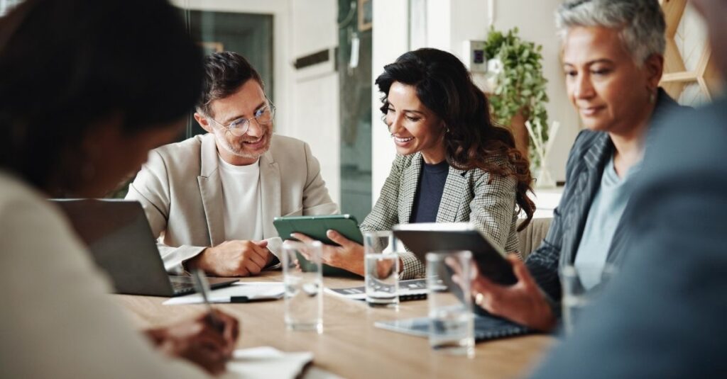 An Atlanta-based recruiting agency gives F&A candidates access to unlisted roles and advocates directly with hiring managers, reducing competition and accelerating offers.